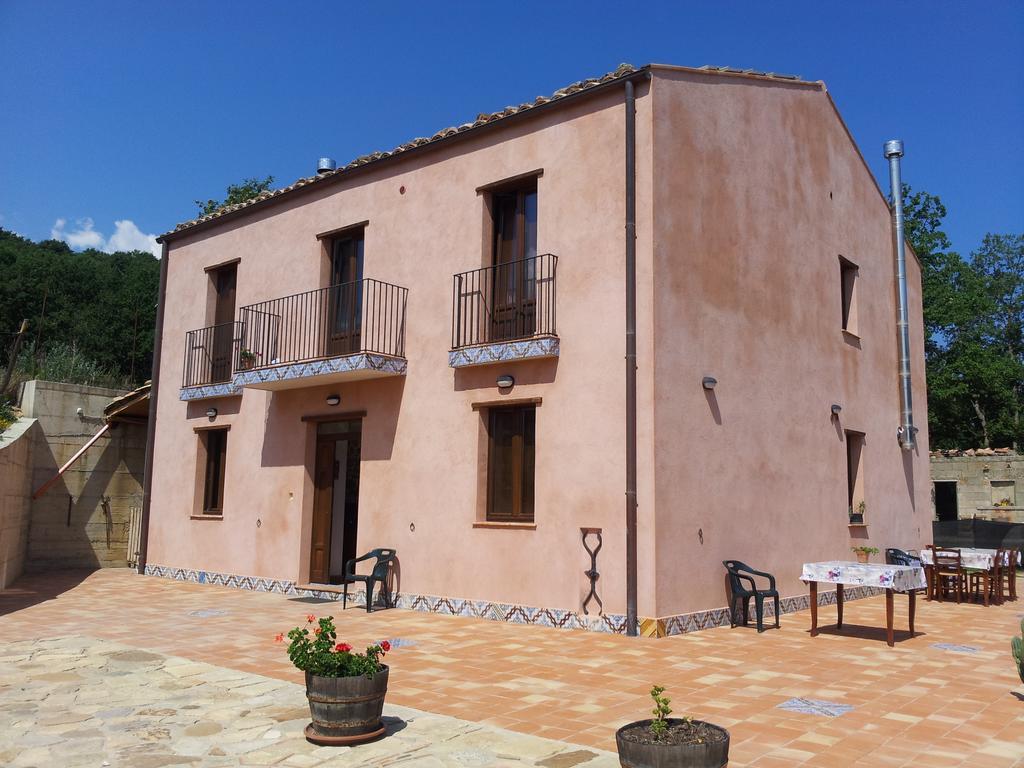 Agriturismo San Pietro Gangi Exterior photo